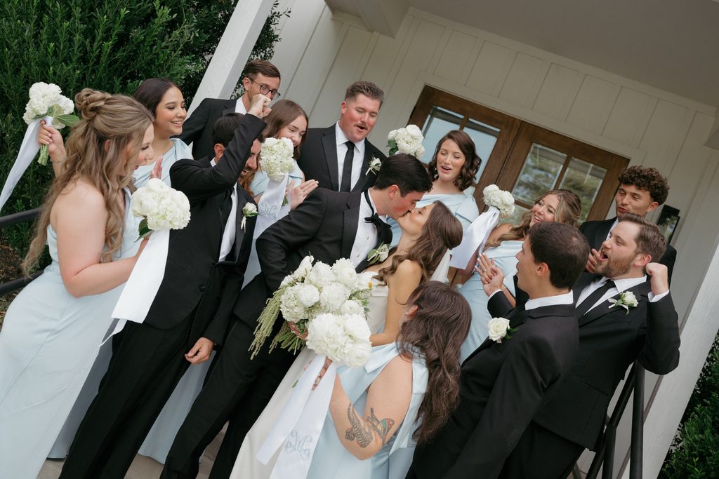 Dallas-Fort Worth, Bella Vista Wedding Planning, Wedding Party Candid